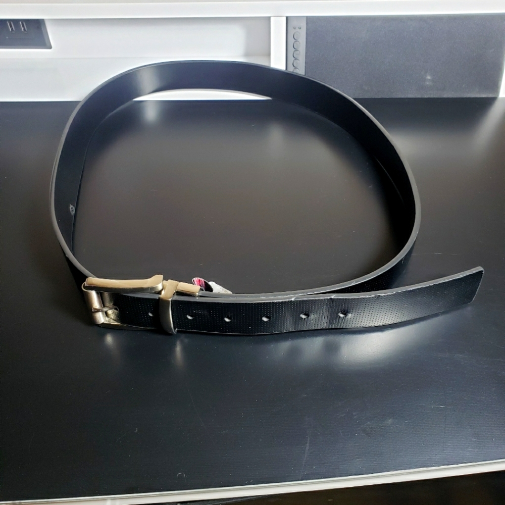 Swiss Gear Men's Leater Belt Size XL